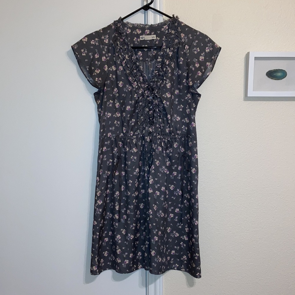 American Eagle 🦅 Outfitters gray floral dress